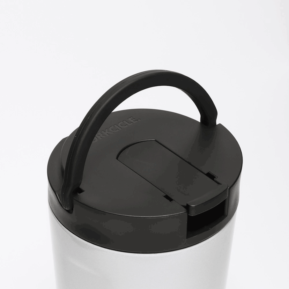 disney-kids-cup-e1 Kids_Cup_28_0906b7b6-4acf-4cb6-8c0d-d15f57c40b85.gif